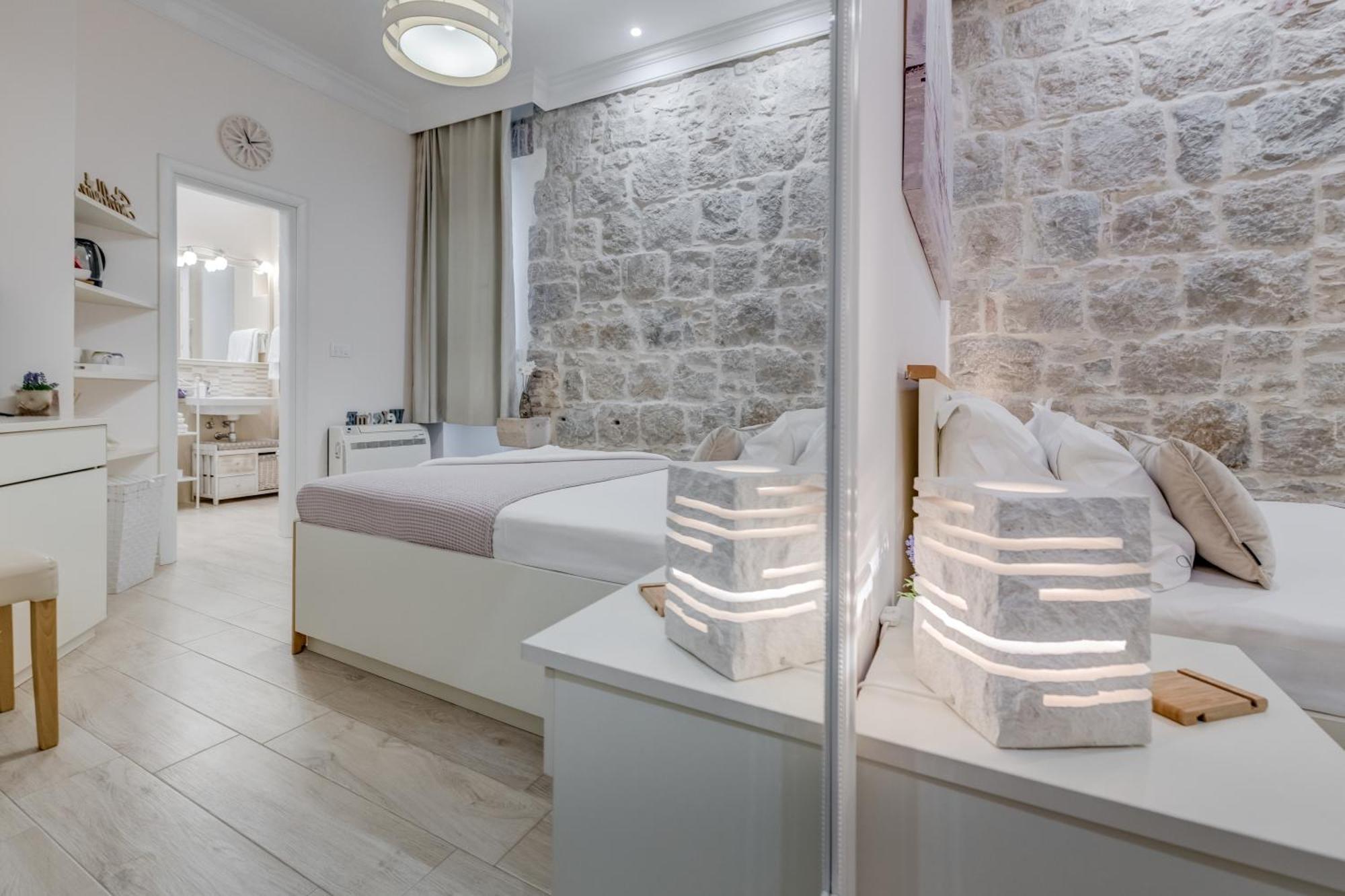 Victoria Luxury Rooms - Split Downtown Eksteriør billede